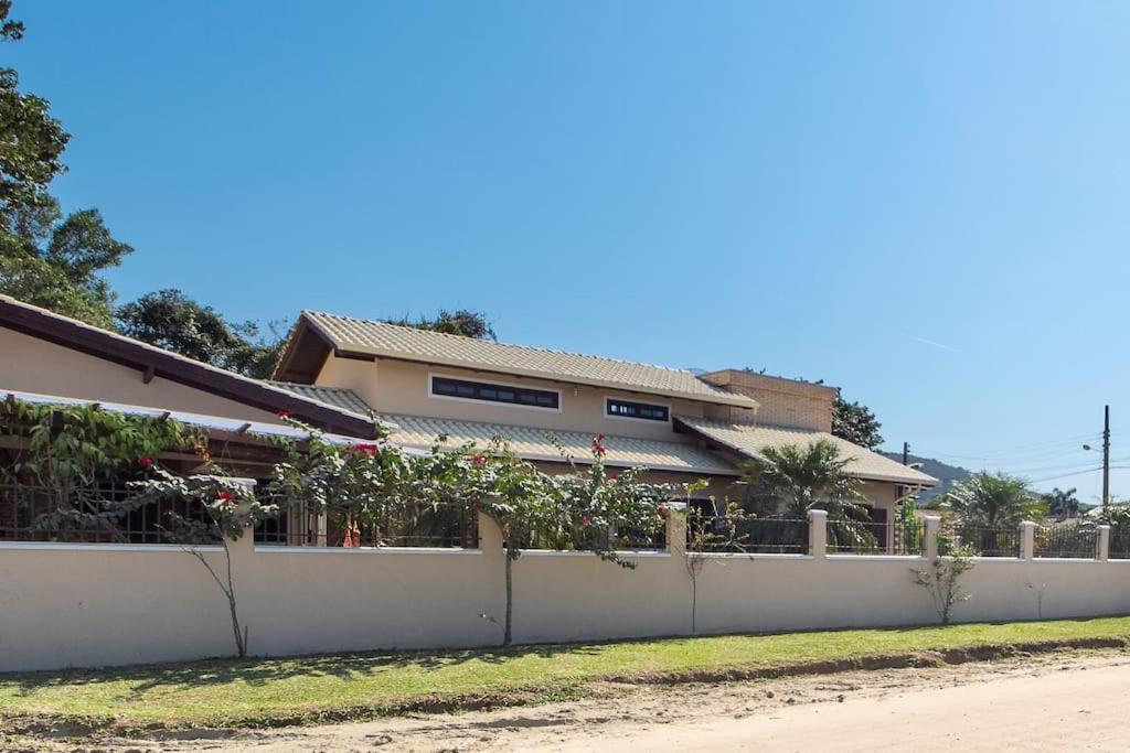 בומבינאס Praia Do Mariscal, Casa Para10 Pessoas, Casa Marixca מראה חיצוני תמונה